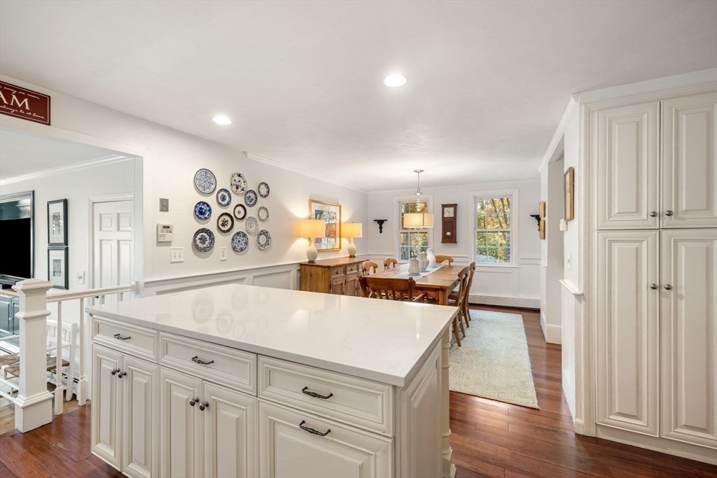 37 Pioneer Road Hingham, MA 02043 - Photo 9 of 37 Gallery Image 9