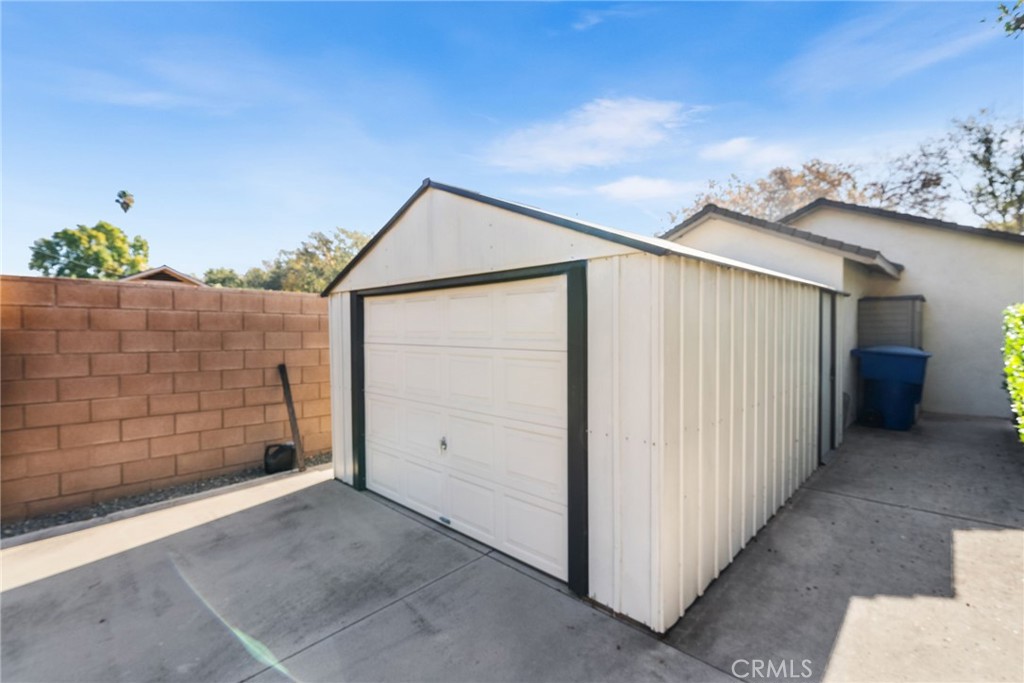 4651 Emerson Street Riverside, CA 92506 - Photo 30 of 30 a view of a garage