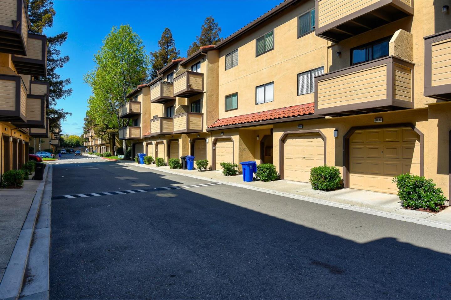 46948 Shale Common, Unit 112 Fremont, CA 94539 - Photo 26 of 30 front view of a building