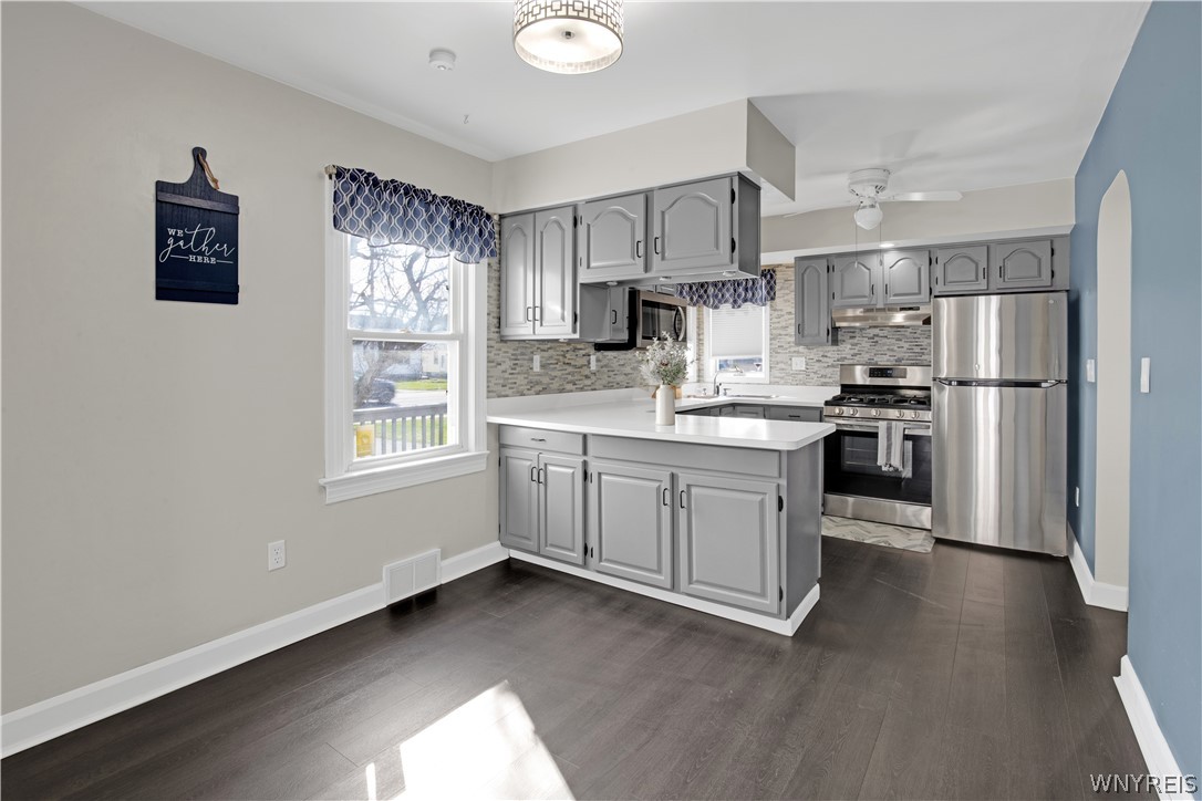 788 Beach Road Cheektowaga, NY 14225 - Photo 12 of 44