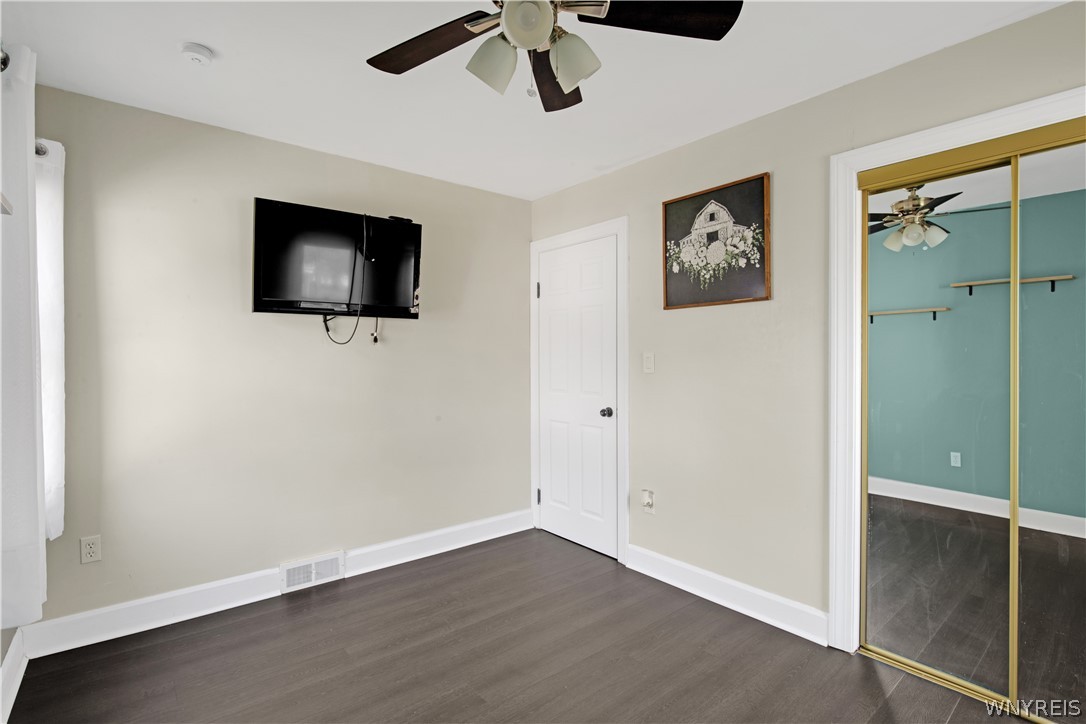 788 Beach Road Cheektowaga, NY 14225 - Photo 26 of 44