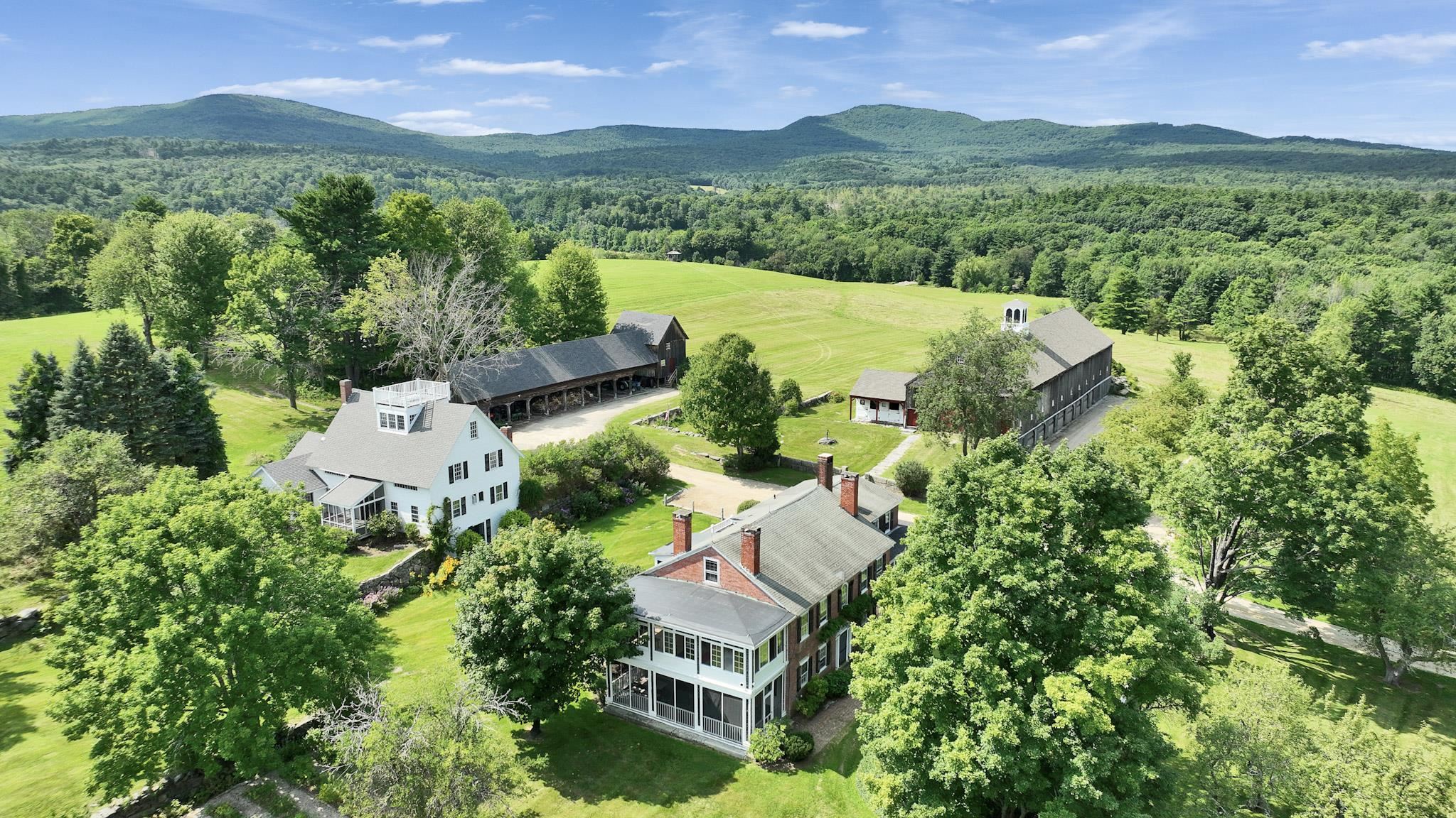 37 Old County Farm Road Wilton, NH 03086 - Photo 1 of 60 Gallery Image 1