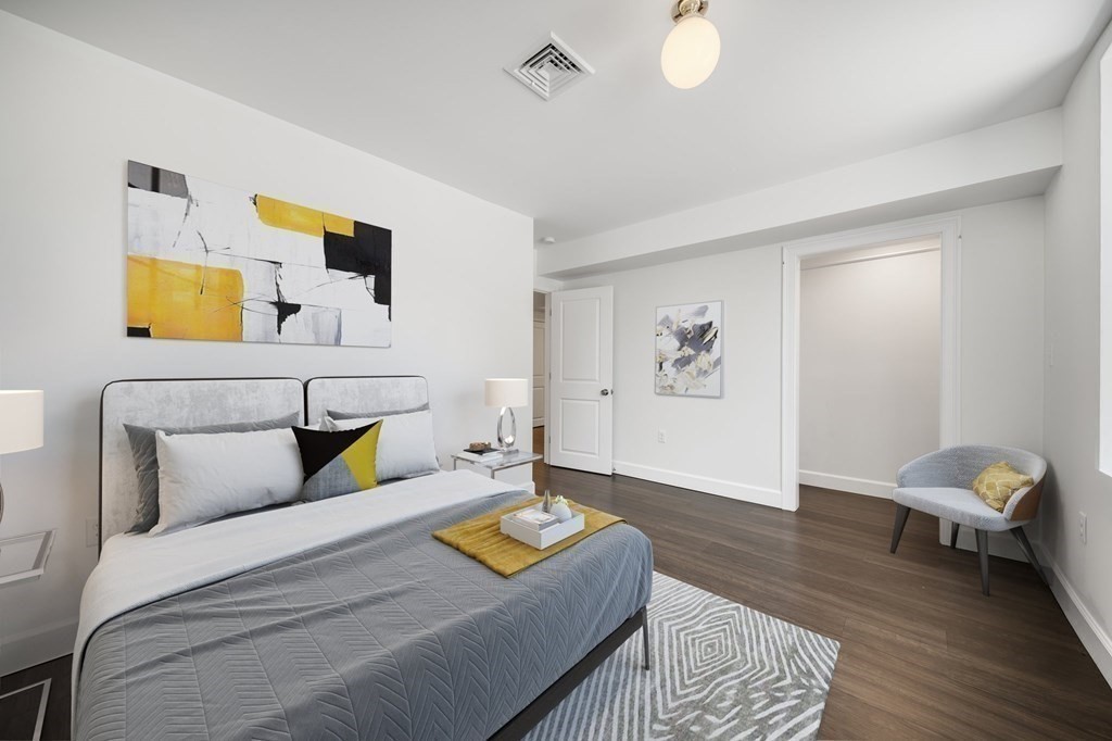 28 Hawthorne Street, Unit 1 Chelsea, MA 02150 - Photo 12 of 38