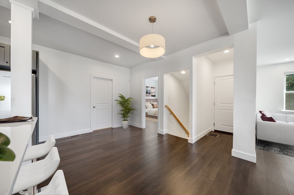 28 Hawthorne Street, Unit 1 Chelsea, MA 02150 - Photo 18 of 38