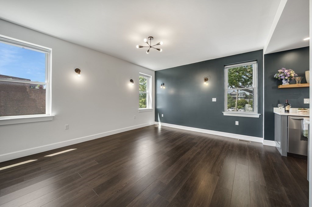 28 Hawthorne Street, Unit 1 Chelsea, MA 02150 - Photo 26 of 38