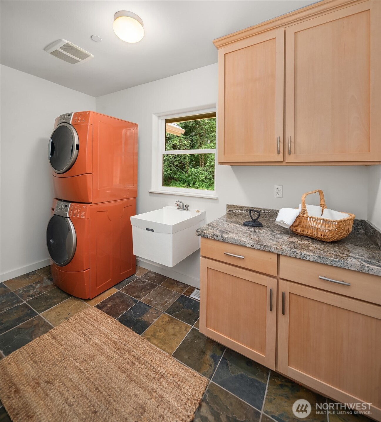 10420 Southwest 230th Street Vashon, WA 98070 - Photo 20 of 28