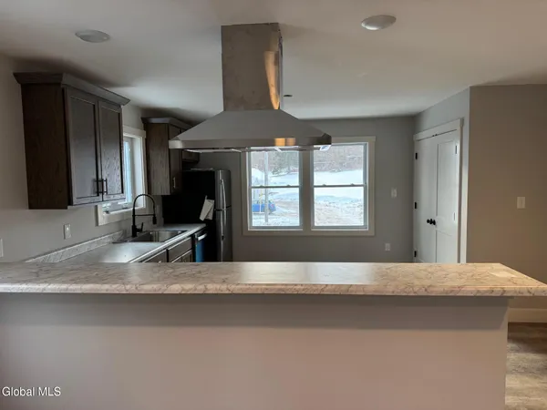 $2,295 | 199 Highway 4, Northumberland, NY 12871