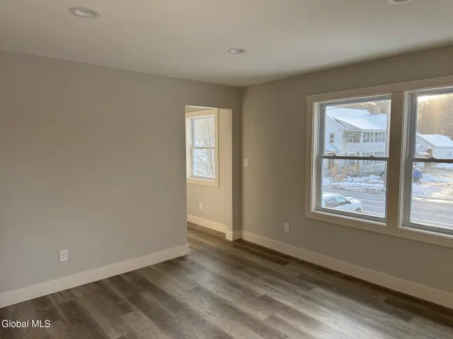 $2,795 | 199 Highway 4, Northumberland, NY 12871