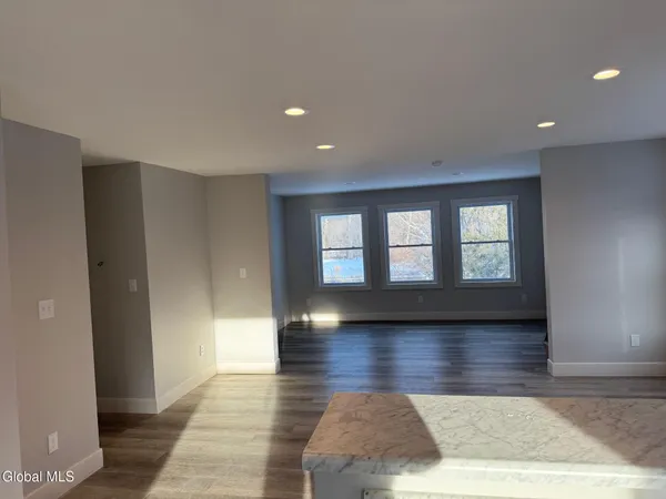 $2,295 | 199 Highway 4, Northumberland, NY 12871