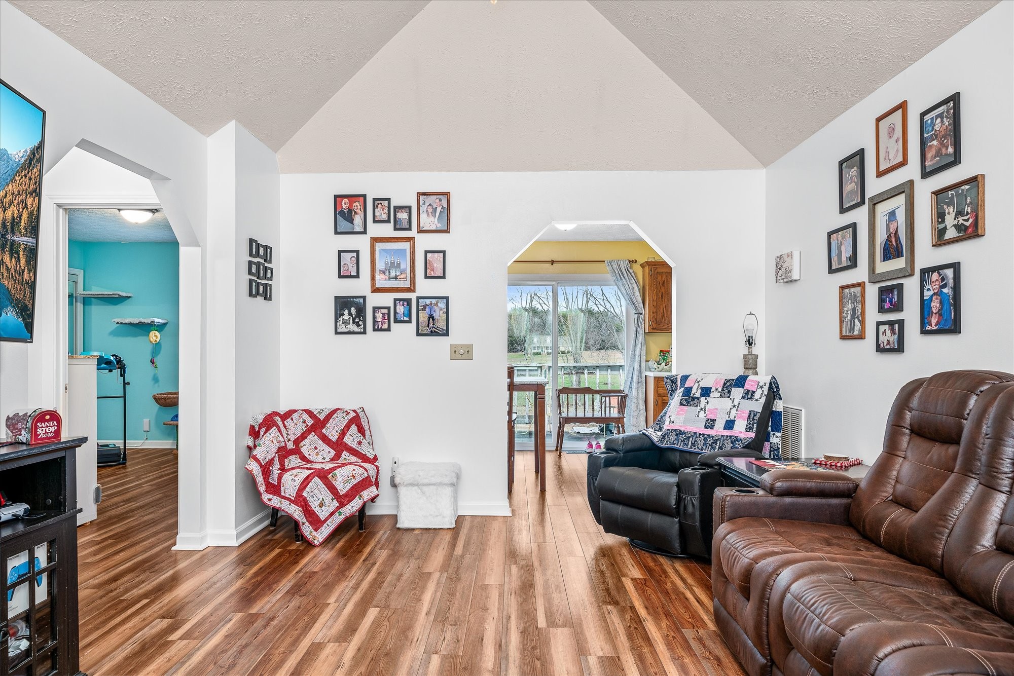 438 Zion Road Cookeville, TN 38501 - Photo 3 of 29 Gallery Image 3