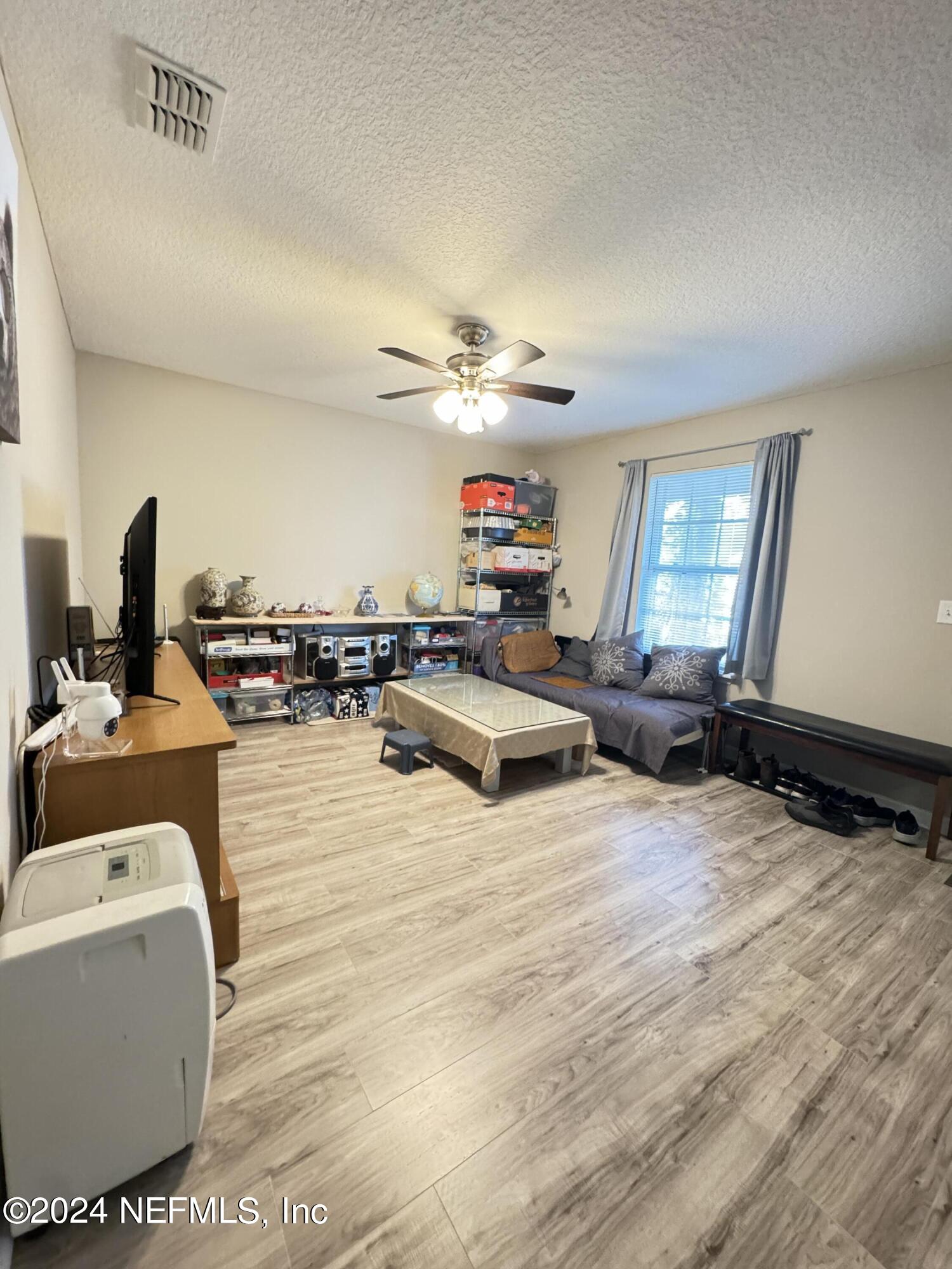 1438 Ron Road Jacksonville, FL 32210 - Photo 4 of 18 IMG_7037