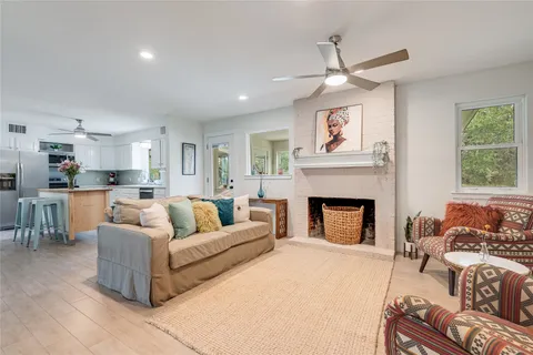 $1,350,000 | 10133 Oliver Drive, Austin, TX 78737