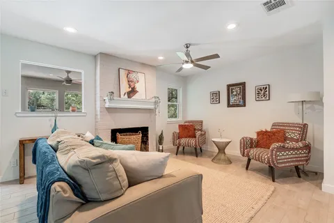 $1,350,000 | 10133 Oliver Drive, Austin, TX 78737