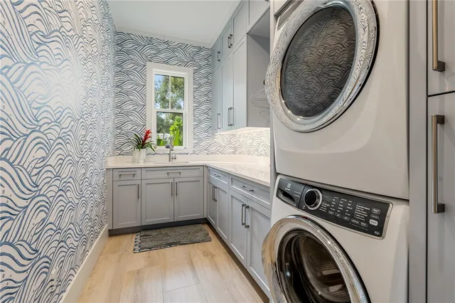 $4,950,000 | 835 Iris Lane, Vero Beach, FL 32963