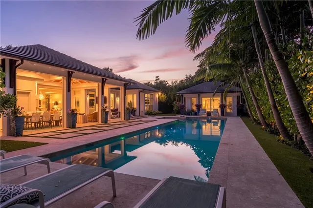 $4,950,000 | 835 Iris Lane, Vero Beach, FL 32963
