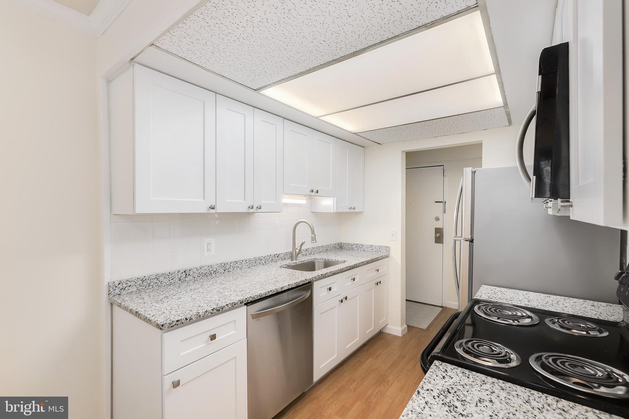 2259 Castle Rock Square, Unit 1B Reston, VA 20191 - Photo 11 of 27 Gallery Image 11