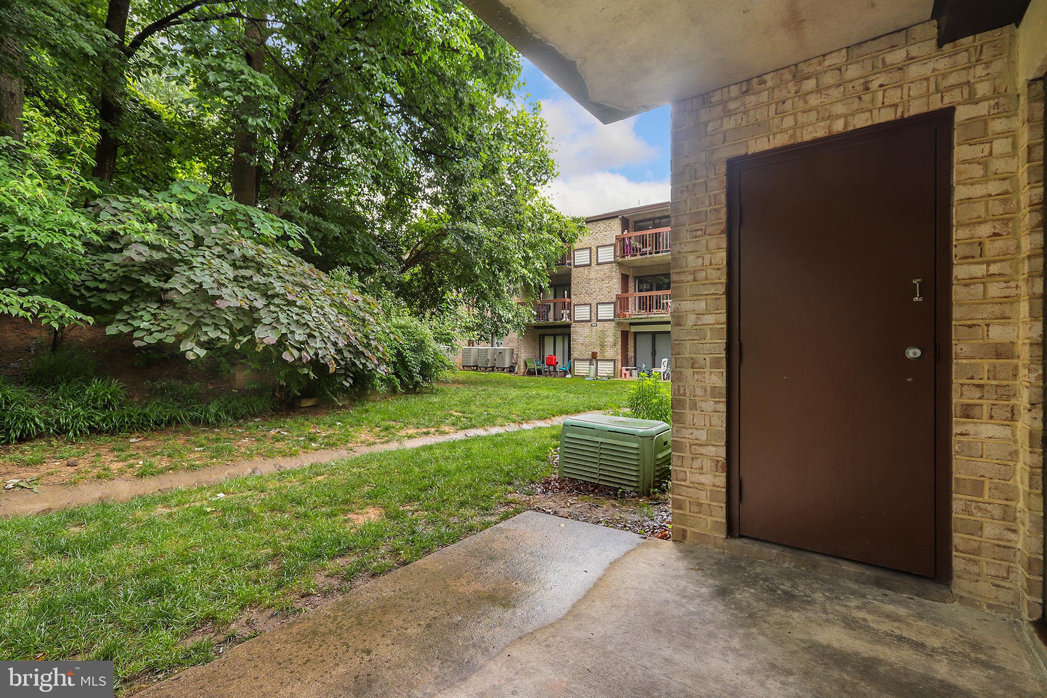 2259 Castle Rock Square, Unit 1B Reston, VA 20191 - Photo 23 of 27 Gallery Image 23