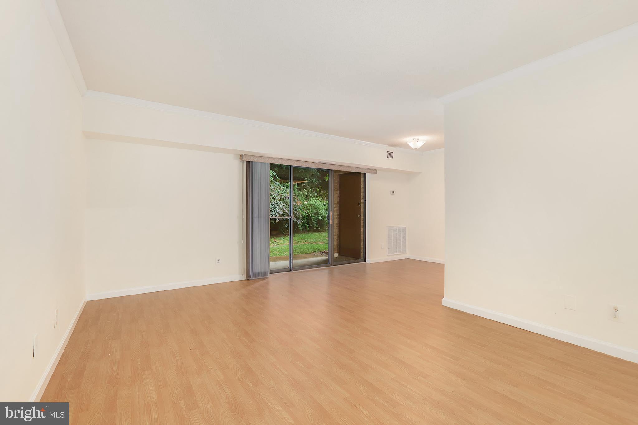2259 Castle Rock Square, Unit 1B Reston, VA 20191 - Photo 6 of 27 Gallery Image 6
