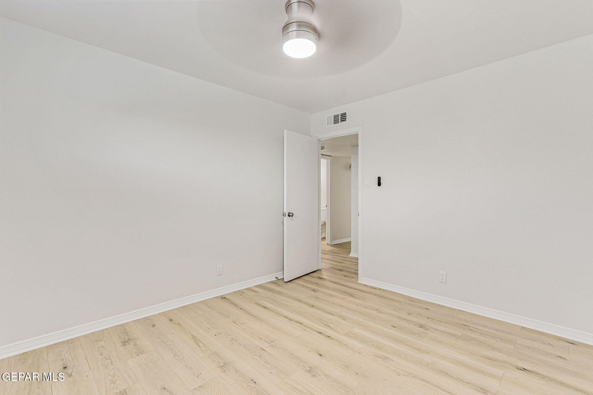 309 Clairemont Road El Paso, TX 79912 - Photo 30 of 40 34-web-or-mls-IMG_8649