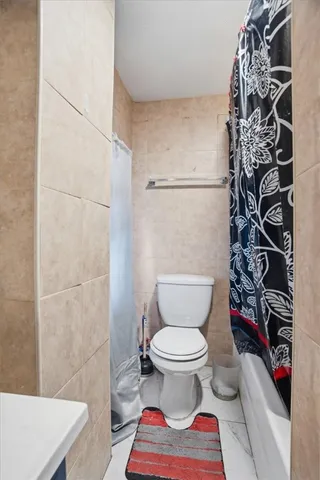 $379,900 | 6 Bailey Court, Providence, RI 02909