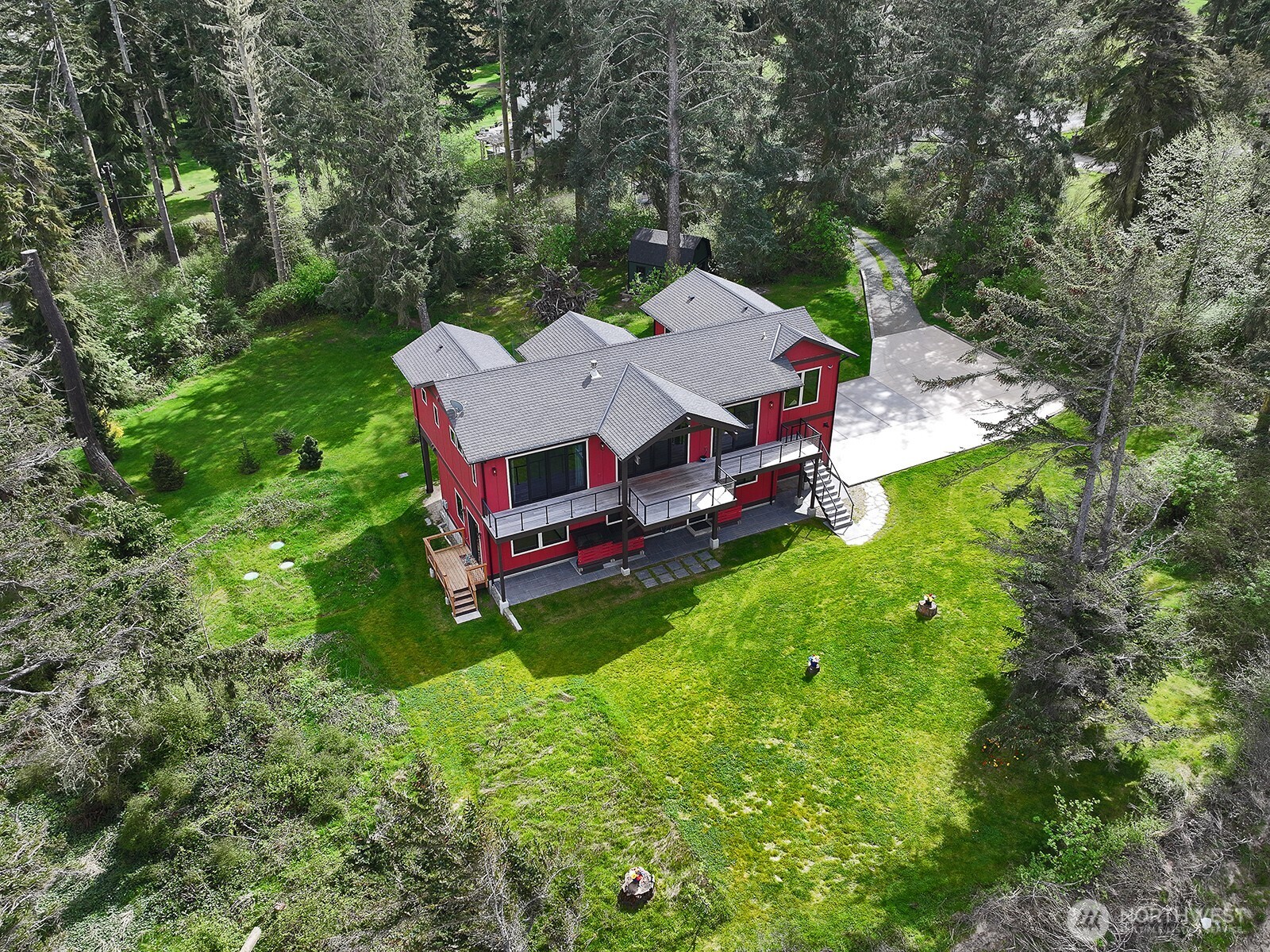 2265 West Beach Road Oak Harbor, WA 98277 - Photo 4 of 39 Gallery Image 4