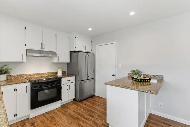 $1,098,000 | 3891 Marfrance Drive, San Jose, CA 95121