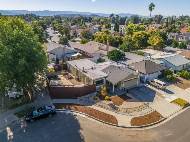 $1,098,000 | 3891 Marfrance Drive, San Jose, CA 95121
