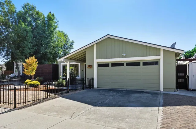 $1,098,000 | 3891 Marfrance Drive, San Jose, CA 95121