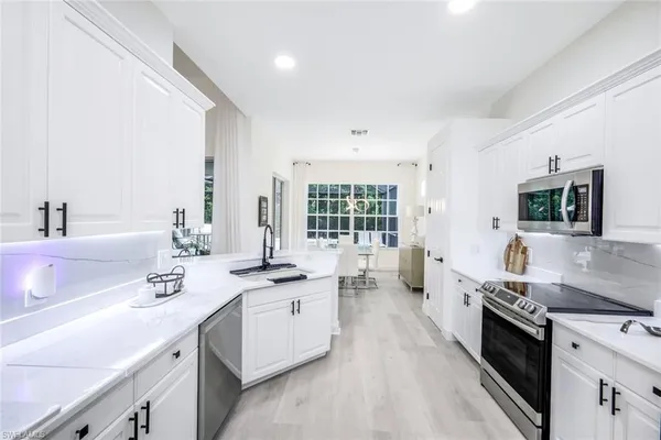 $5,500 | 16188 Parque Lane, Naples, FL 34110