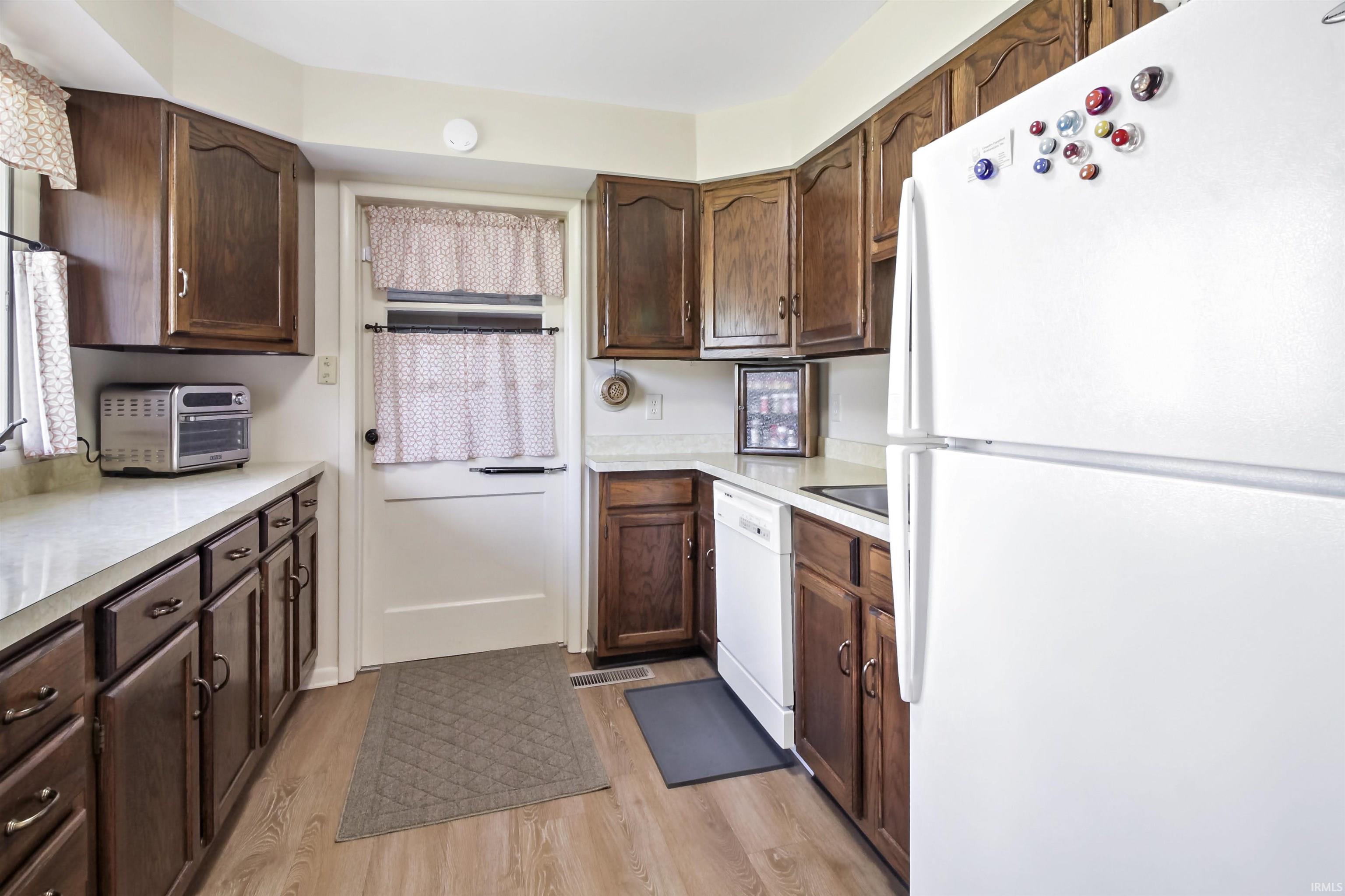 1805 West Kem Road Marion, IN 46952 - Photo 10 of 20 Gallery Image 10