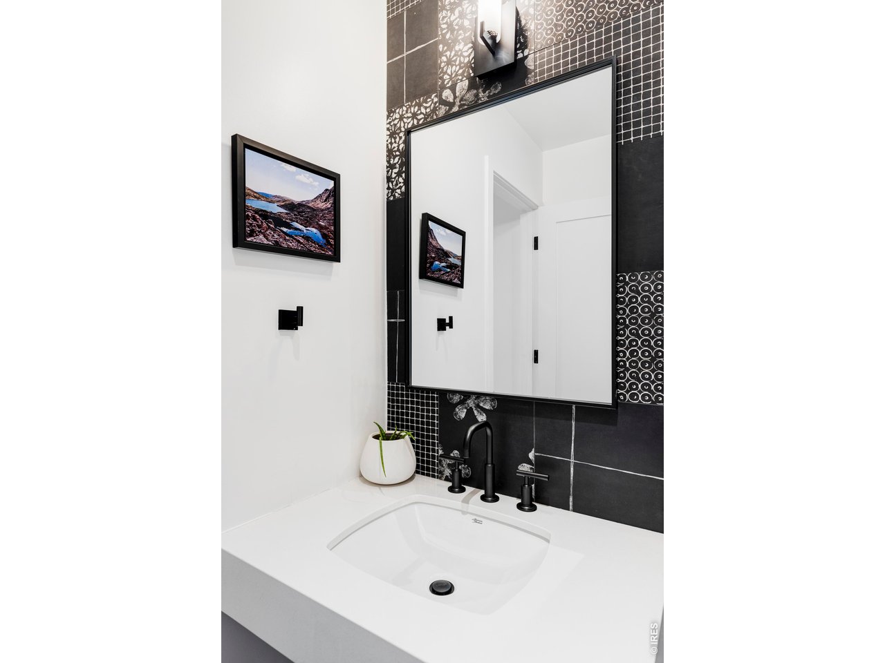 3560 16th Street Boulder, CO 80304 - Photo 14 of 36 Main level powder room.