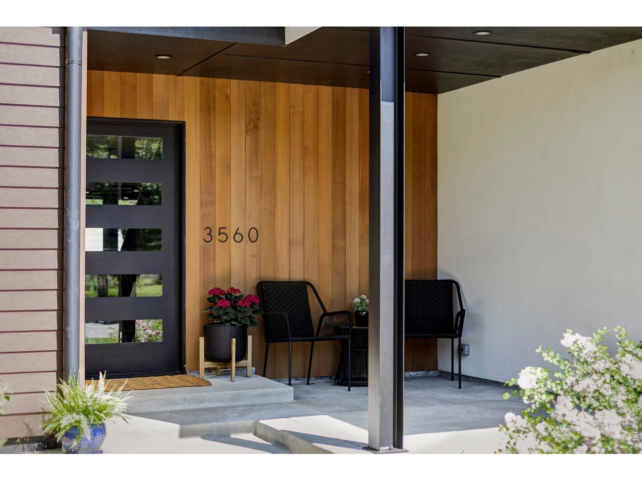 3560 16th Street Boulder, CO 80304 - Photo 4 of 36 Front porch entryway.