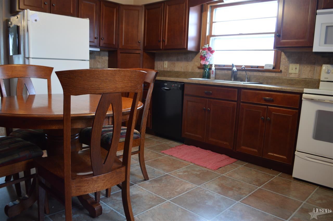 15825 Winchester Road Fort Wayne, IN 46819 - Photo 8 of 21