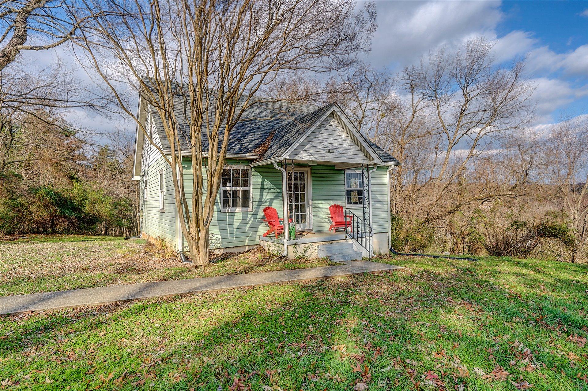 3508 Hemingway Road Roanoke, VA 24014 - Photo 1 of 21 01-DSC00010And8more