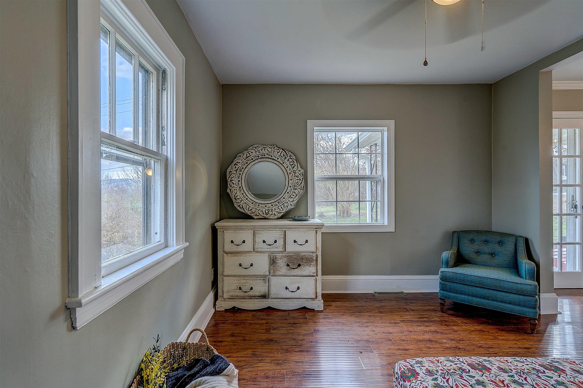3508 Hemingway Road Roanoke, VA 24014 - Photo 7 of 21 07-DSC00091And8more