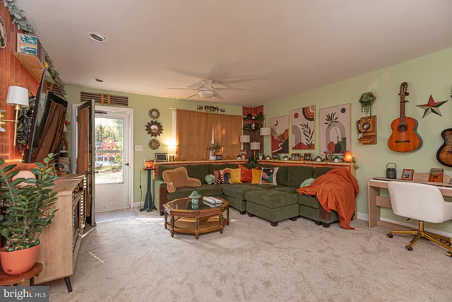 $304,900 | 88 Seafarer Lane, Ocean Pines, MD 21811