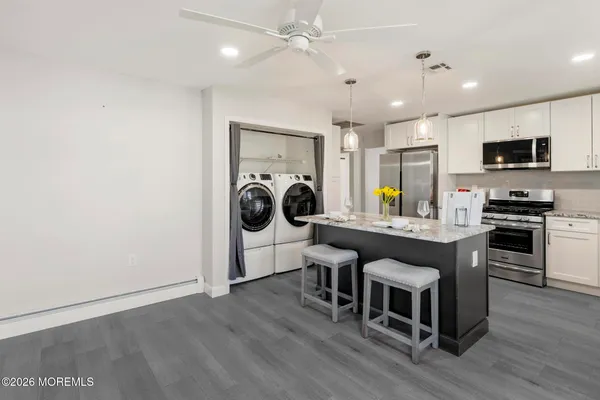 $379,000 | 128 Freeport Boulevard, Toms River, NJ 08757