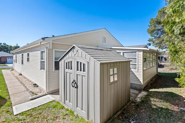 $379,000 | 128 Freeport Boulevard, Toms River, NJ 08757
