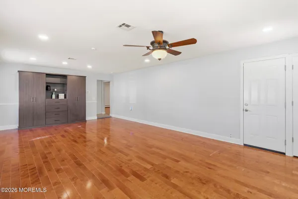 $379,000 | 128 Freeport Boulevard, Toms River, NJ 08757