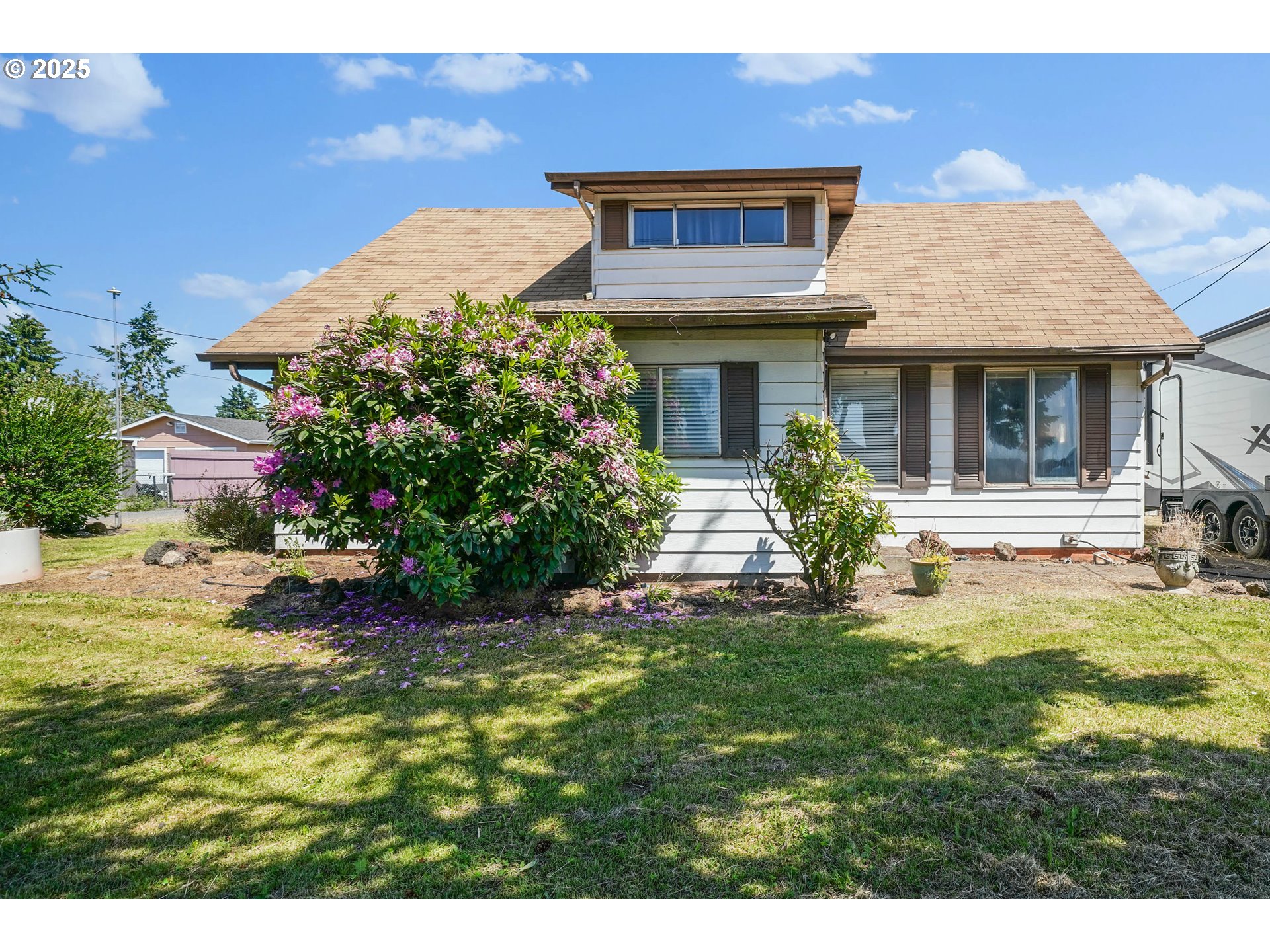4435 Hazelgreen Road Northeast Salem, OR 97305 - Photo 1 of 34 Gallery Image 1