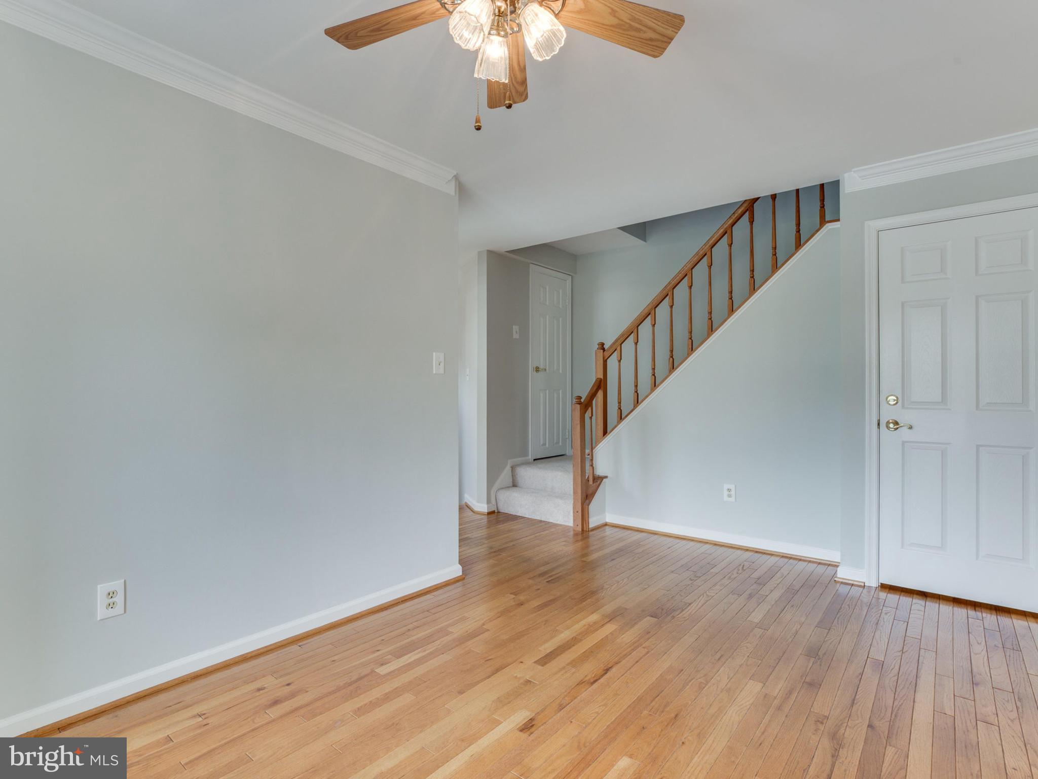 46928 Rabbitrun Terrace Sterling, VA 20164 - Photo 12 of 30 Dining Room