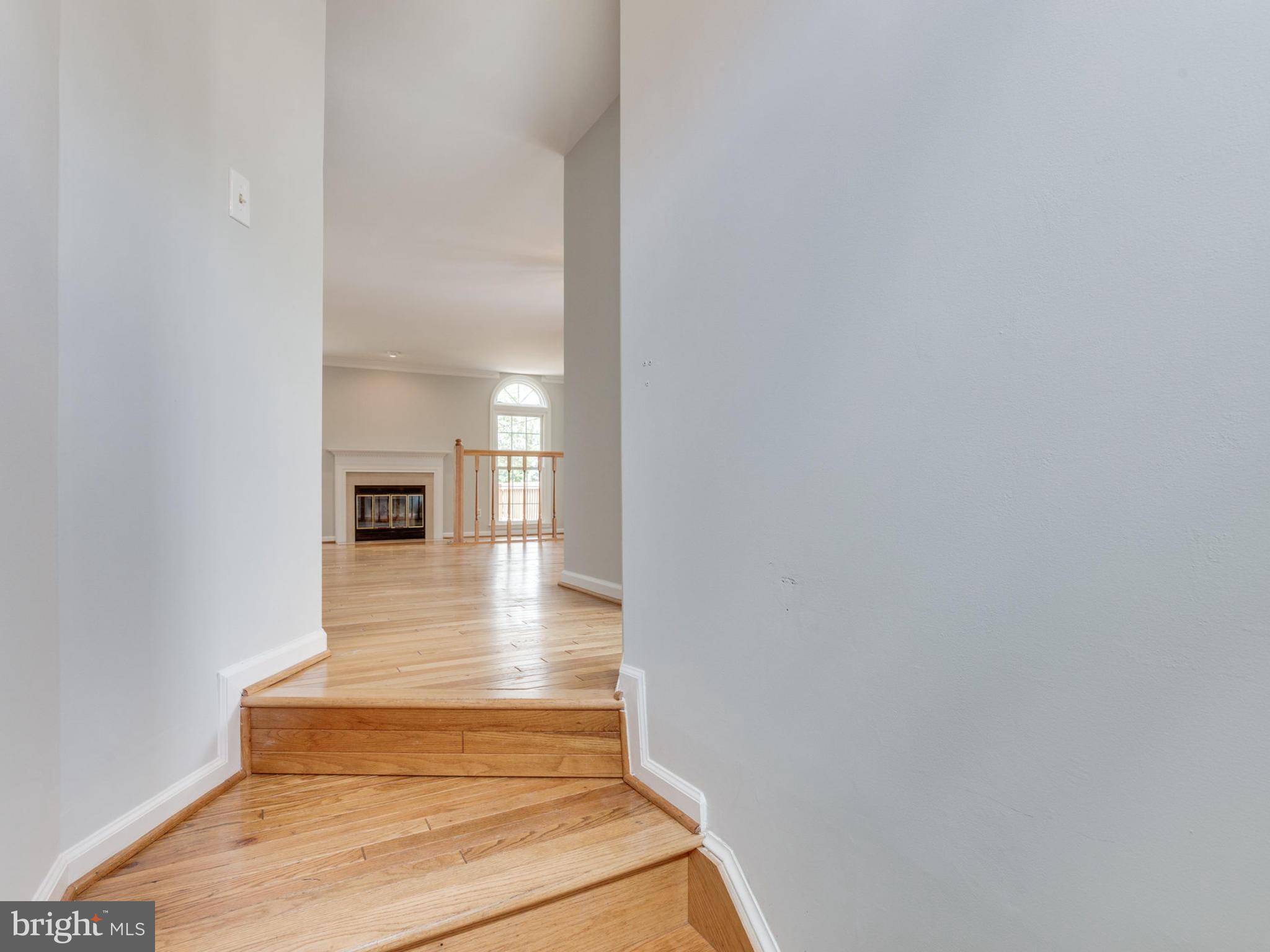 46928 Rabbitrun Terrace Sterling, VA 20164 - Photo 4 of 30 Interior (General)