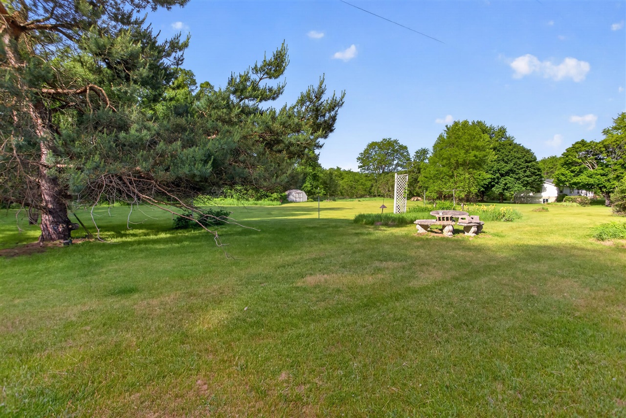 3635 Hart Road Jackson, MI 49201 - Photo 7 of 48