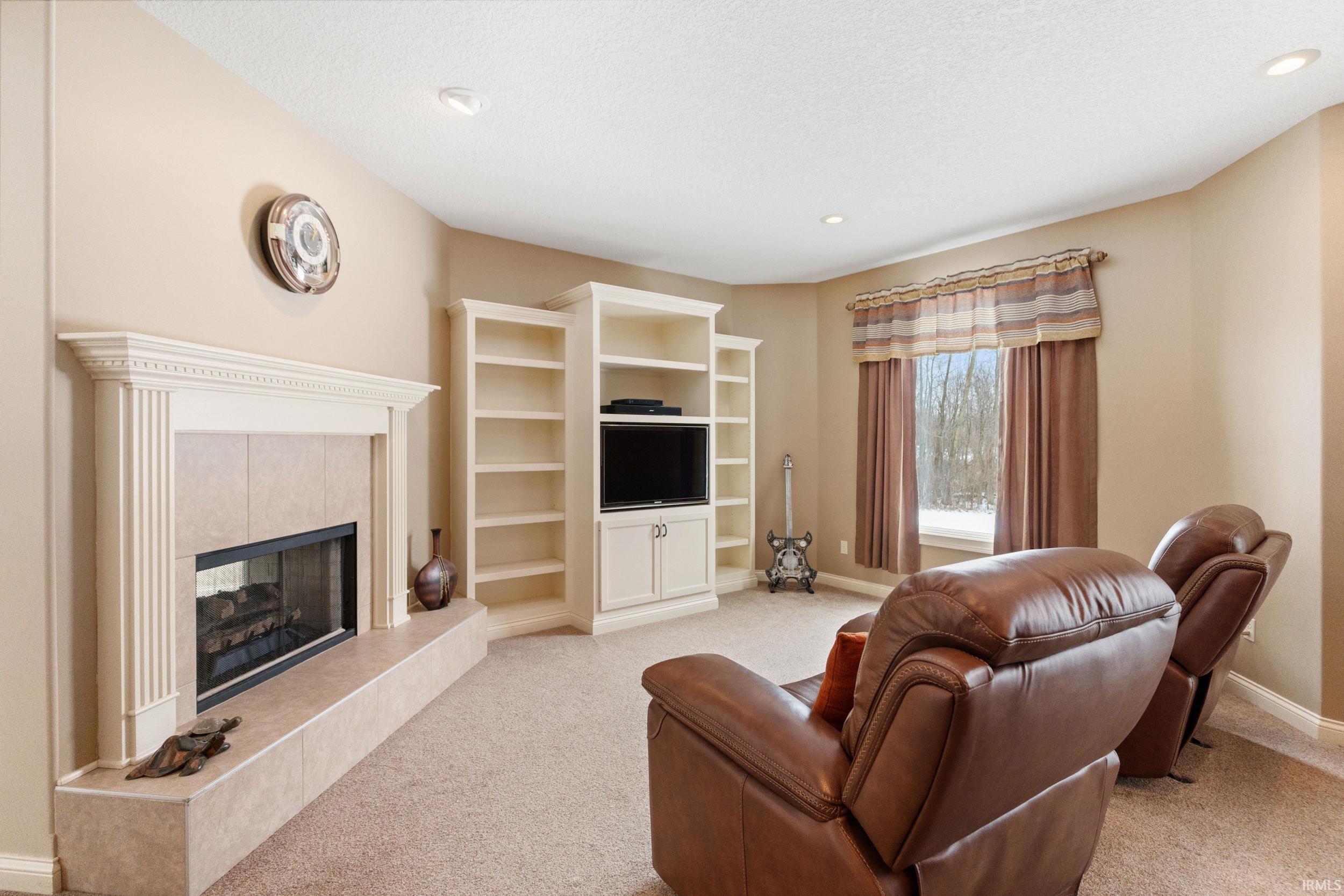 5856 Raspberry Lane Churubusco, IN 46723 - Photo 9 of 35