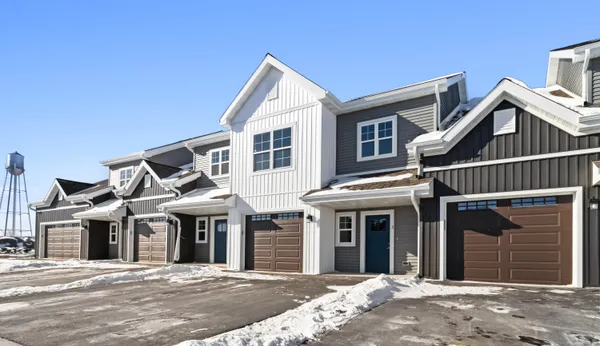 $314,900 | 1675 Reigle Drive, Unit #3, Kewaskum, WI 53040