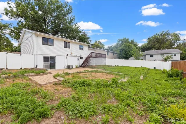 $289,000 | 217 Roaring River Drive, O'Fallon, MO 63366