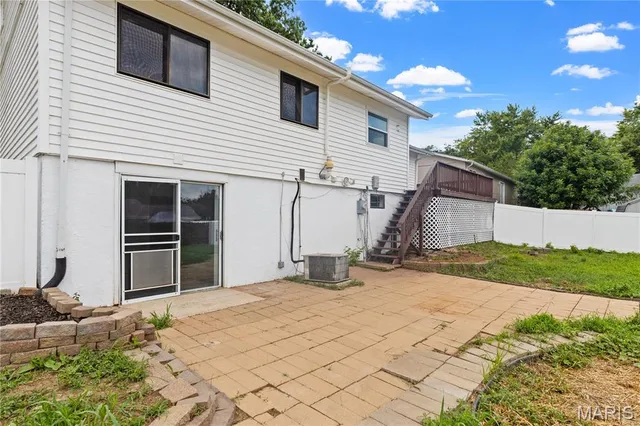 $289,000 | 217 Roaring River Drive, O'Fallon, MO 63366