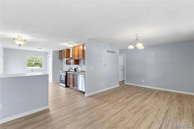 $289,000 | 217 Roaring River Drive, O'Fallon, MO 63366