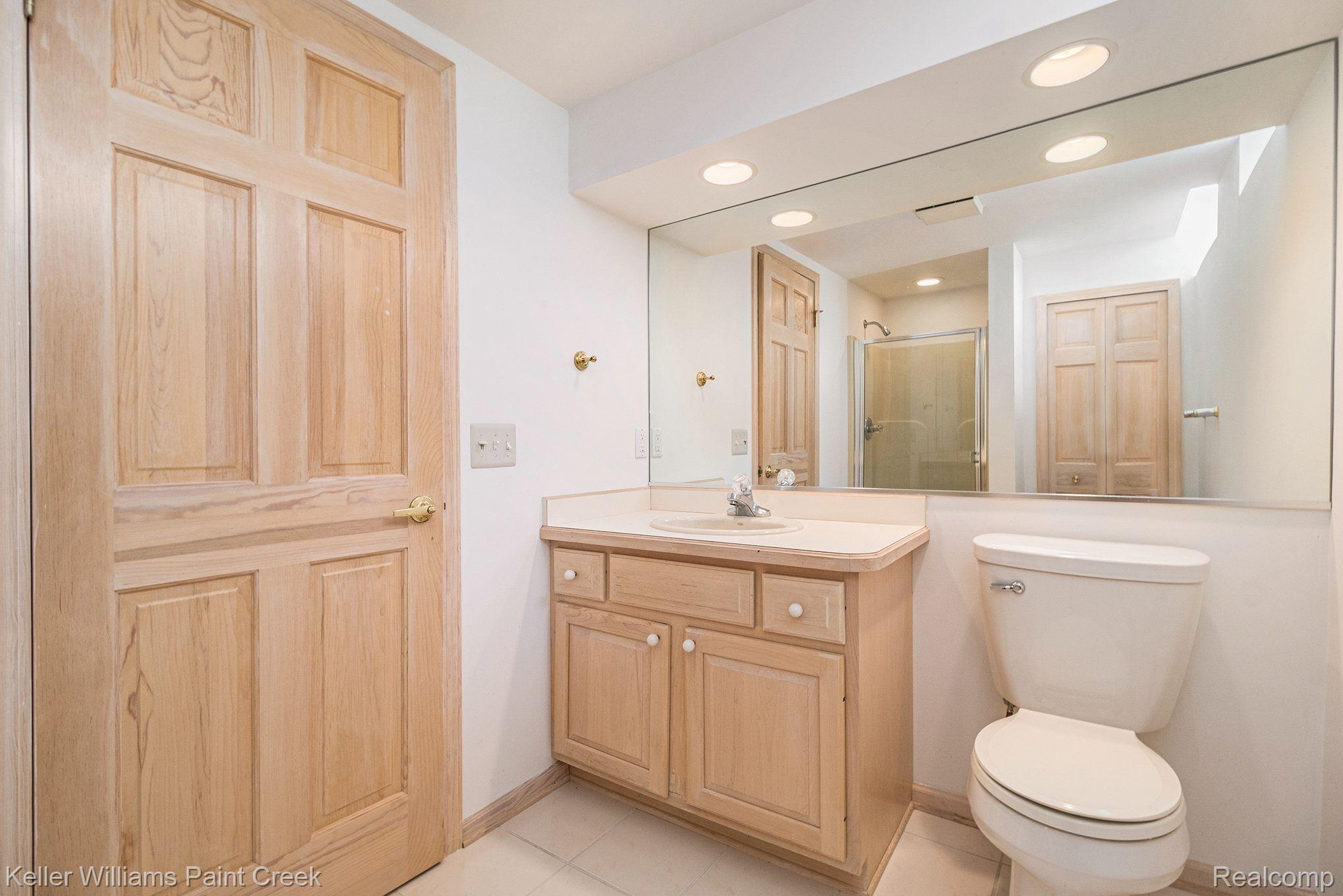 1817 Apple Ridge Court Rochester, MI 48306 - Photo 28 of 36 Basement offers another full bath with shower.
