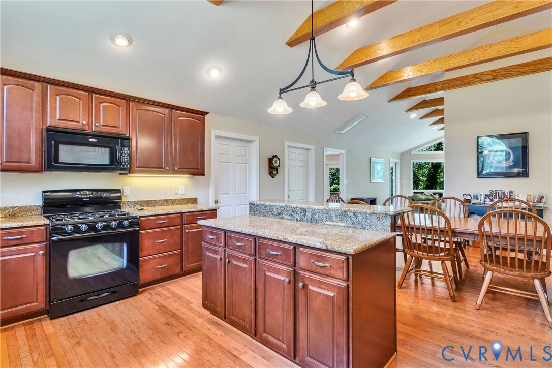 577 Melrose Road Lottsburg, VA 22511 - Photo 12 of 100